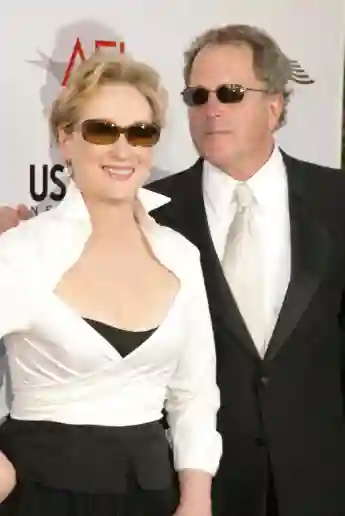 Meryl Streep and husband Donald Gummer at the 32nd AFI Life Achievement Award honoring Meryl Streep, Kodak Theater, Holl