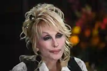 Syndication: The Knoxville News-Sentinel Dolly Parton sits down with Knox News at the grand opening of the Heartsong Lod