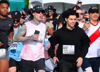 Travis Barker Running 5K In New York Kourtney Kardashian s husband/Singer Travis Barker is running a 5K race Run Travis