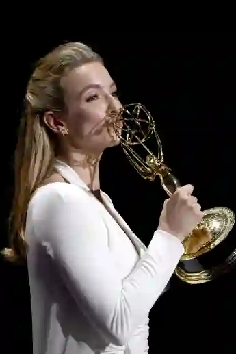 Jodie Comer poses during the 71st Emmy Awards on September 22, 2019 in Los Angeles, California.