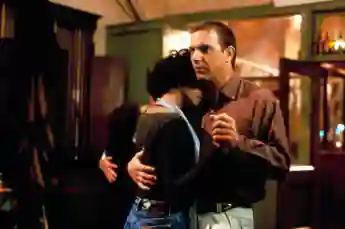 Kevin Costner y Whitney Houston