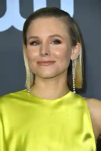 Kristen Bell attends the 25th Annual Critics' Choice Awards, January 12, 2020.