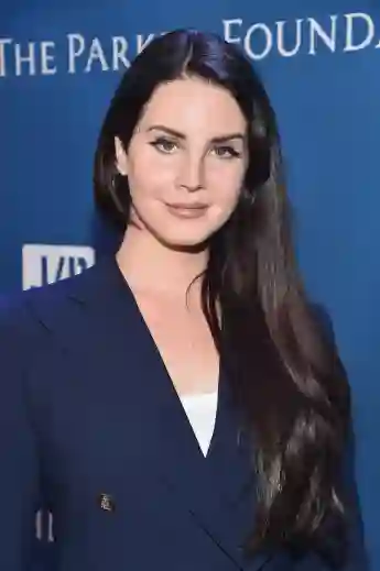 Lana Del Rey Clarifies Viral Rant Wasn't About Race: "I'm Talking About My Favorite Singers"