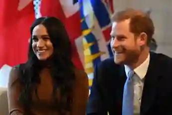 Meghan Markle and Prince Harry Seen Supporting Canadian Mental Health Campaign On Instagram