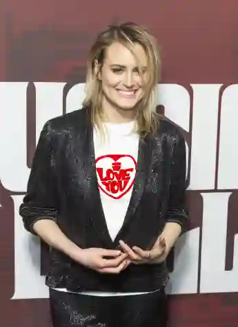 'Orange Is The New Black's' Taylor Schilling Is Dating Artist Emily Ritz