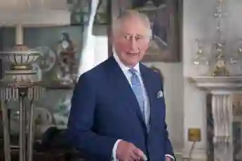 Prince Charles Speaks About Environmental Initiative In French - Watch The Video Here