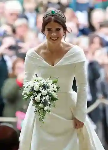 Princess Eugenie Wedding Dress St. George's Chapel Windsor