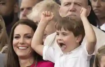 Entertainment Pictures of the Day. 05/06/2022. London, United Kingdom. Kate Middleton and Prince Louis watch the Platinum