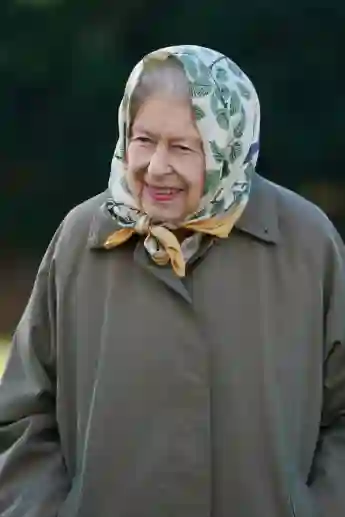Queen Elizabeth Cancels Lunch