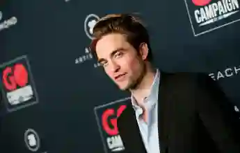 Robert Pattinson Says It's "Weird" Getting Cast in "Good-Looking Guy Roles"