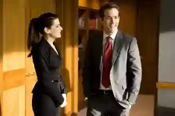 Sandra Bullock, Ryan Reynolds in 'The Proposal'