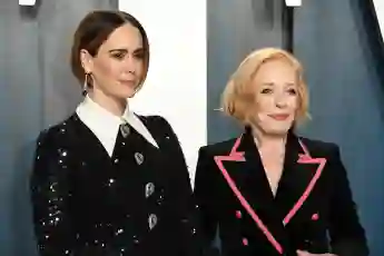 Sarah Paulson Makes Birthday Post For Girlfriend Holland Taylor