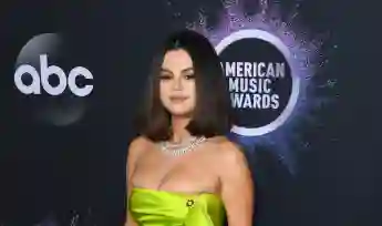 Selena Gomez arrives for the 2019 American Music Awards at the Microsoft theatre on November 24, 2019 in Los Angeles