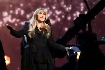 Stevie Nicks Releases Anthemic New Song "Show Them The Way"