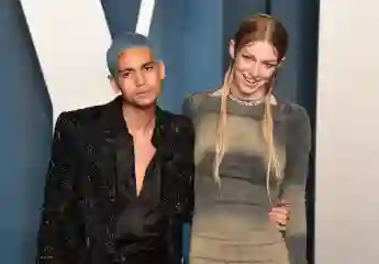 Hunter Schafer and Dominic Fike