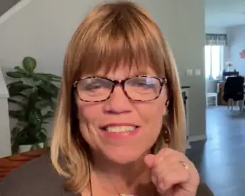 Amy Roloff from Little People, Big World hair makeup reveal Instagram season 23