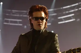 Duran Duran star Andy Taylor 2004 Wembley Arena
