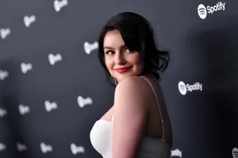Ariel Winter Was Body-Shamed By Modern Family Fans Alex Dunphy actress hate messages new interview Red Table Talk 2021