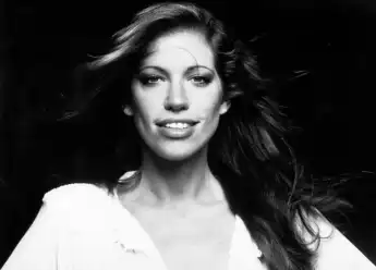 Carly Simon