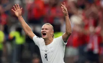 Erling Haaland looks a lot like his sister.