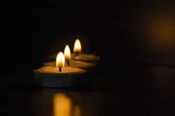 Memorial candle