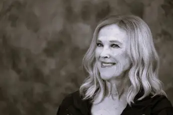 The death of popular Canadian actress Catherine O'Hara has shocked colleagues and fans worldwide.