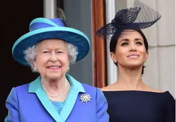 Harry and Meghan Netflix meeting Queen Elizabeth story scene curtsy