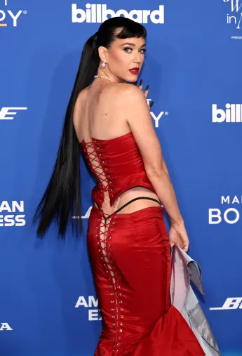 katy perry red carpet hot sexy