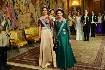 Queen Mary Queen Silvia Royals