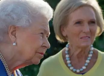 Mary Berry Says Queen Elizabeth Should Retire From Royal Duties health incident 2021 latest news royal family