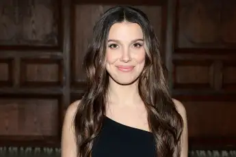 millie bobby brown stranger things farewell emotions