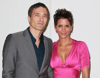 Olivier Martinez and Halle Berry