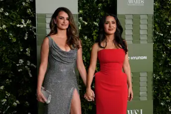 Penelope Cruz and Salma Hayek