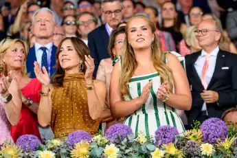 Princess Amalia and Queen Mary