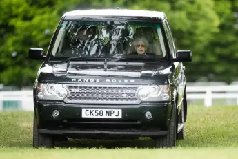 This Is The Royal Family Members' Net Worth