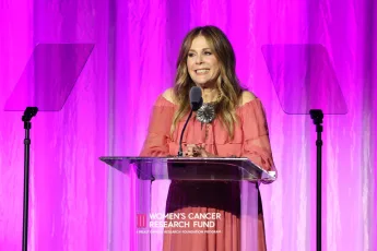 An Unforgettable Evening - Inside