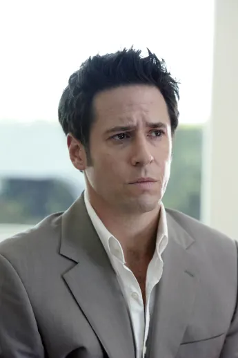 Rob Morrow était l'acteur principal de la série, jouant le rôle de Don Eppes. Après la fin de la série, l'acteur a eu plusieurs petits projets, notamment "Atlas Shrugged : Part III". Il a également joué dans plusieurs séries télévisées, telles que "Chicago P.D." et "Hawaii Five-0".