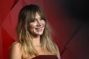 Suki Waterhouse 2023