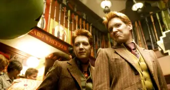 "Harry Potter": James and Oliver Phelps