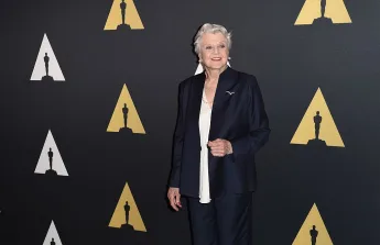 Beautiful: This Is How Angela Lansbury Looked When She Was Young