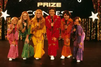 '90s Movies That Were Based On Sitcoms