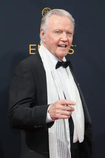 Jon Voight bei der Ankunft zur Verleihung der Primetime Emmy Awards am 18 09 2016 in Los Angeles 68