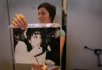 Apr 12 2008 Davis California USA ROBIN BERNARD a Registrar Collections Manager for UC Davis