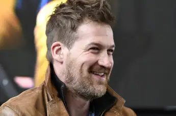 Kenneth Mitchell auf der Destination Star Trek Germany Convention in der Westfalenhalle Dortmund 2