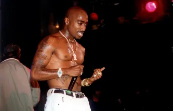 TUPAC RESURRECTION, Tupac Shakur, 2003, (c) Paramount/courtesy Everett Collection Paramount/Courtesy Everett Collection