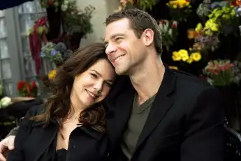 Lauren Graham and David Sutcliffe in 'Gilmore Girls'.