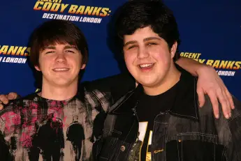 Drake Bell and Josh Peck at the premiere of Agent Cody Banks 2-Destination London at Mann National Theatre, Westwood, CA