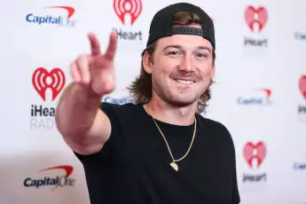 2022 iHeartRadio Music Festival - Night 1 - Press Room Morgan Wallen poses in the press room at the 2022 iHeartRadio Mu