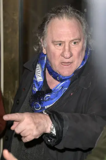 Gérard Depardieu lors de la première du film "Der Geschmack der kleinen Dinge" / "Umami" au cinéma de Paris. Berlin, 12.01.2