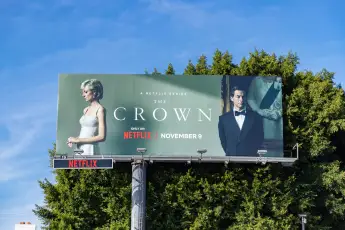 The Crown Advertising A picture of a large billboard about the show The Crown on Netflix. Copyright: xZoonar.com/BrunoxC